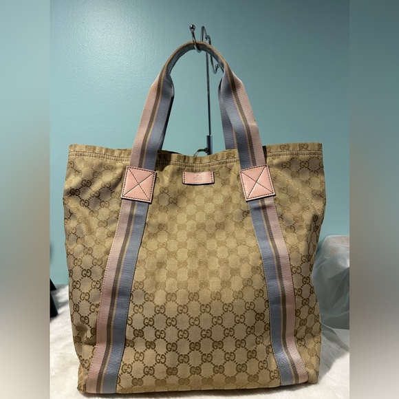 GUCCI Tote in Beige Canvas and Pastel sheryline. Authentic &    Pre-owned. - Picture 1 of 16